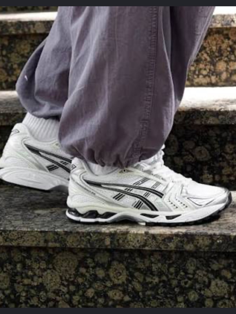 ASICS Women’s Gel-Kayano 14 White/Midnight - Picture 2 of 10